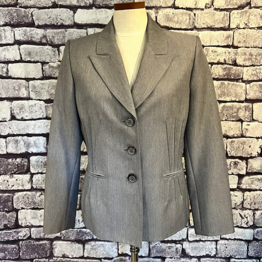 Le Suit Gray Fully Lined Button Down Jacket Size … - image 1